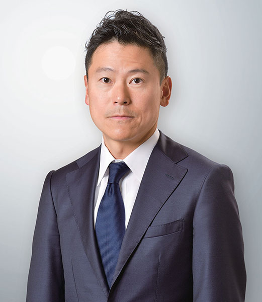 Akahide Ishida, who succeeded his father Ryuichi Ishida in 2010